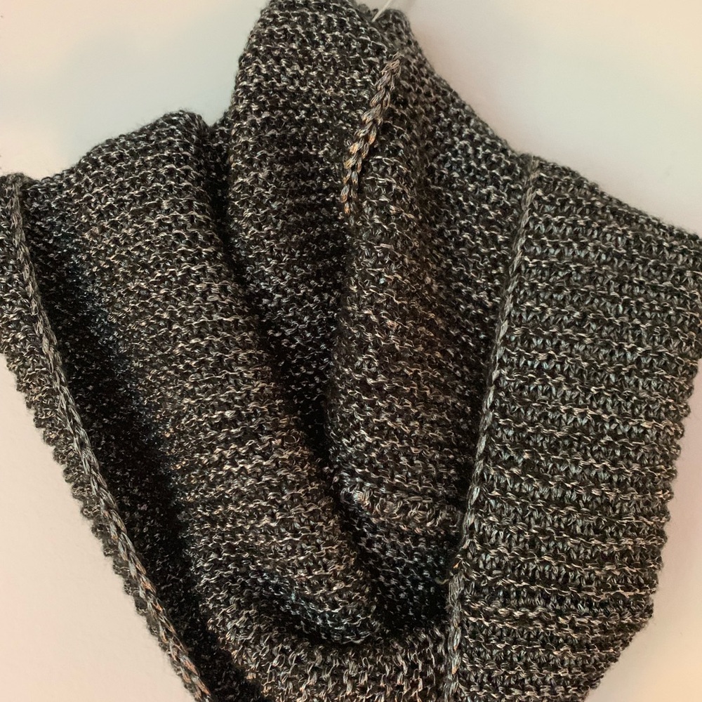 Pardons Infinity Scarf - Picture 2 of 3